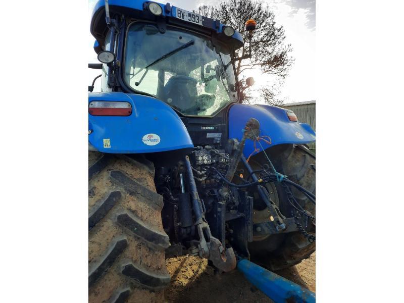 NEW HOLLAND T7-260AC