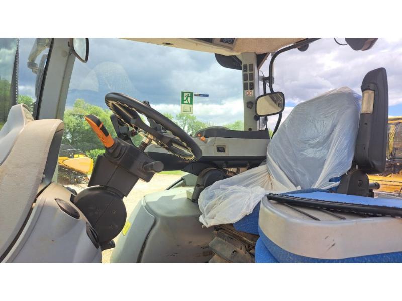 NEW HOLLAND T7-210AC