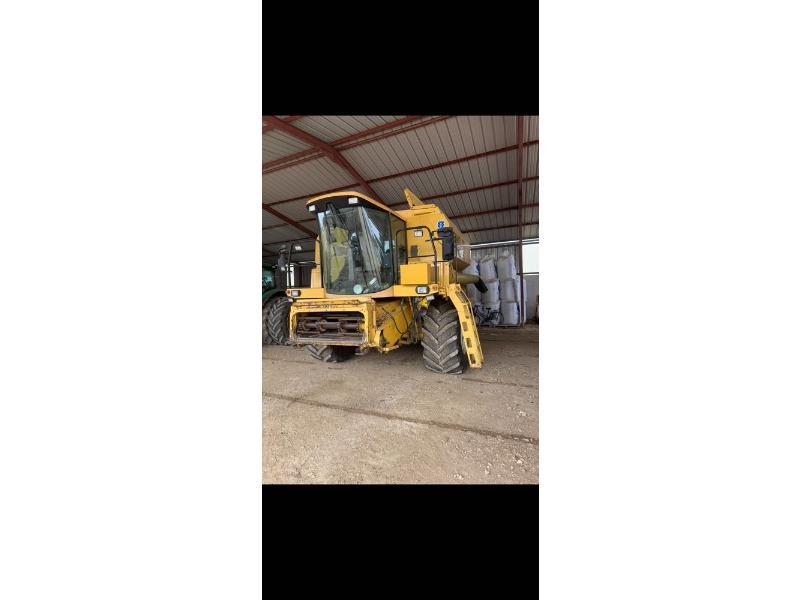 NEW HOLLAND TX67