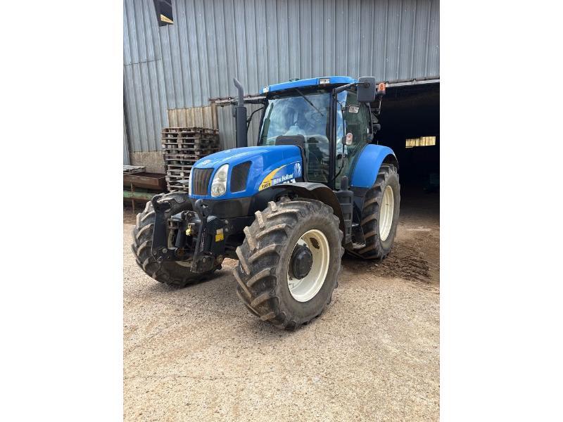 NEW HOLLAND T6070E